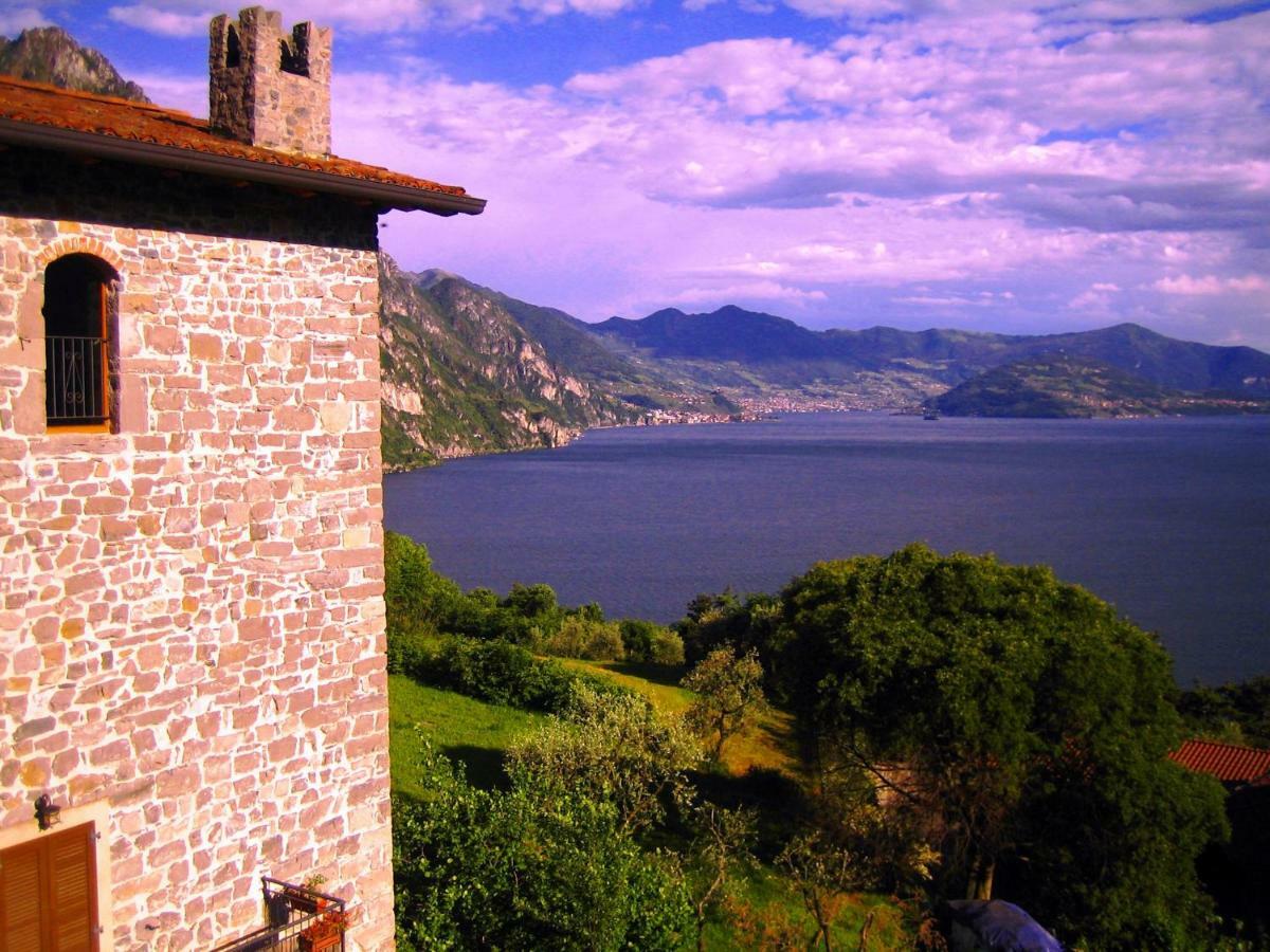 Castello Di Zorzino Iseo Lake Riva di Solto Exterior foto